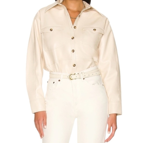 L'ACADEMIE Bethla Faux Leather Top Ivory | Button Down Shirt Fall Shacket Medium - Picture 1 of 8